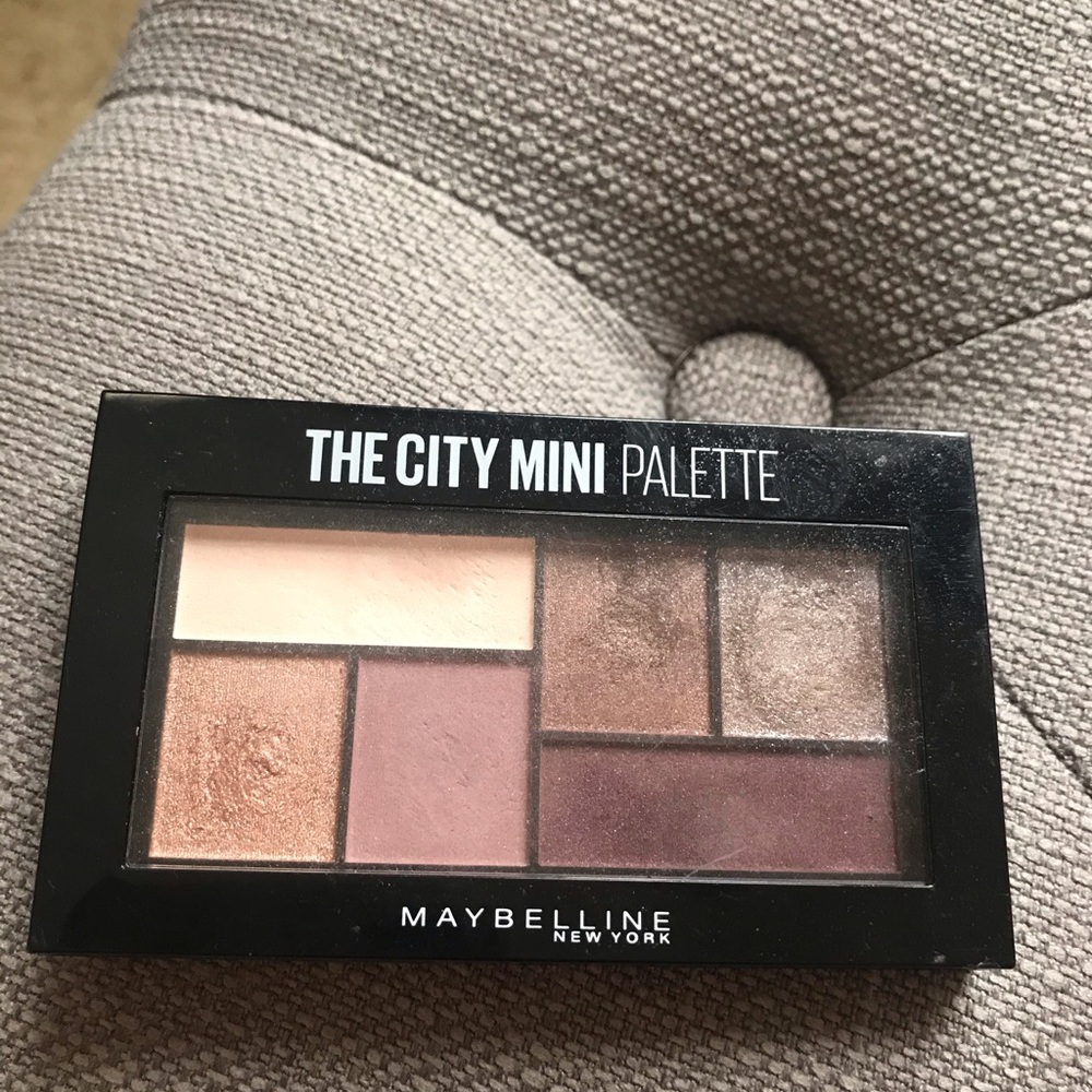 Maybelline makeup palette